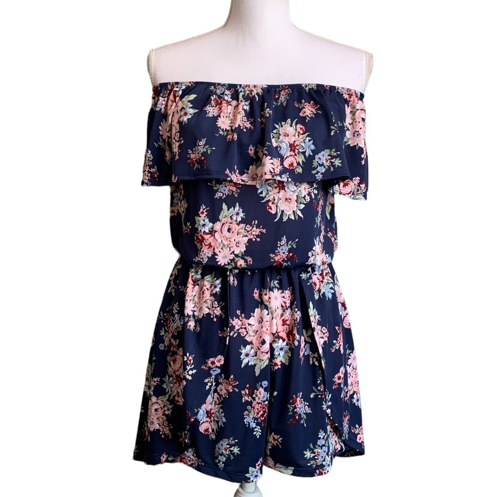 No comment Floral Off Shoulder Romper Size Large